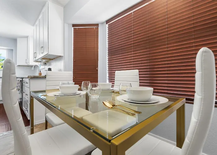 Desert Getaway Mountain Views And Backyard Lounge Vakantiehuis *